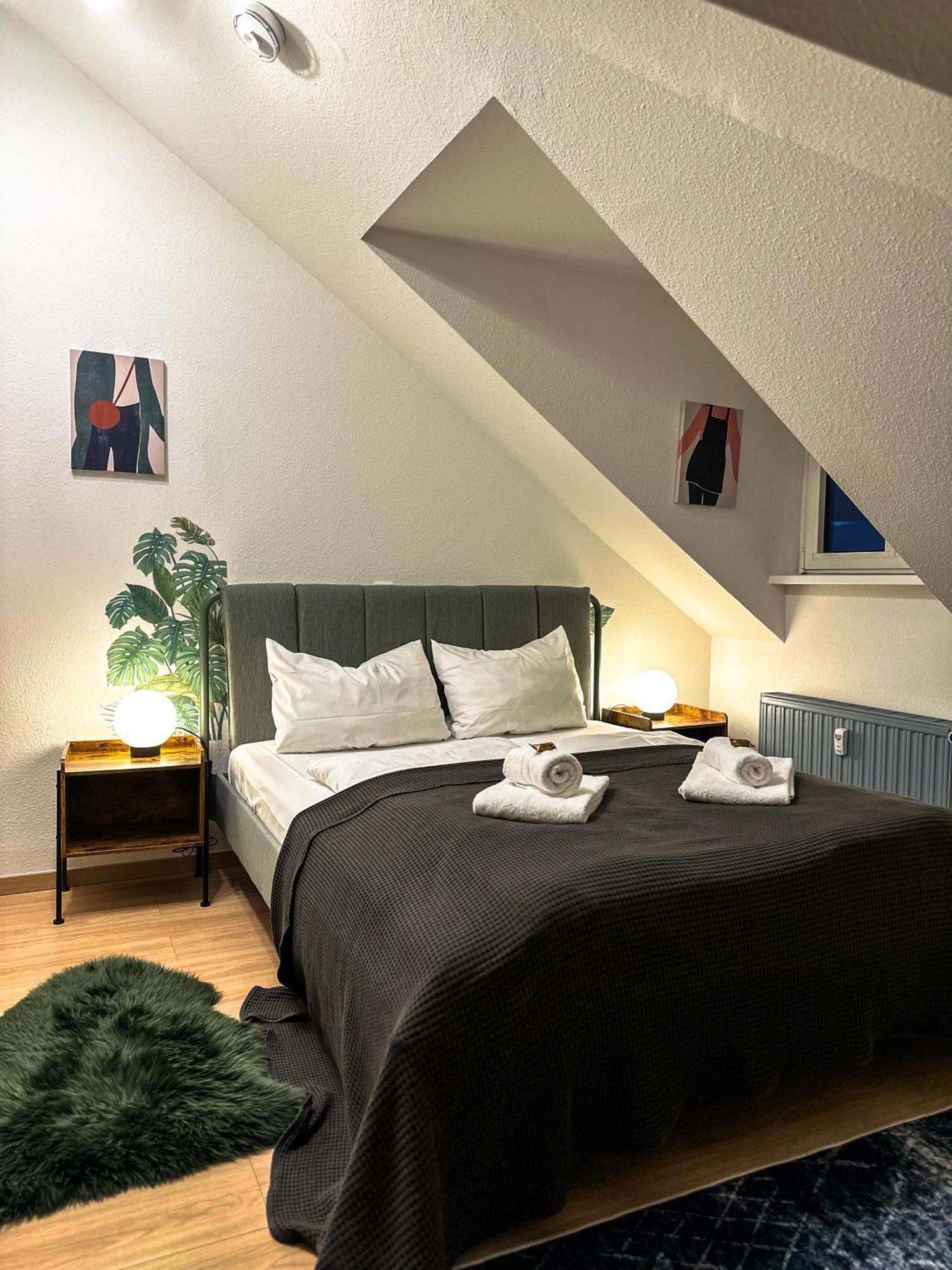 Oasis Appart - Wohnen Am Elbtal - Balkon - Netflix - Tiefgarage 德累斯顿 外观 照片